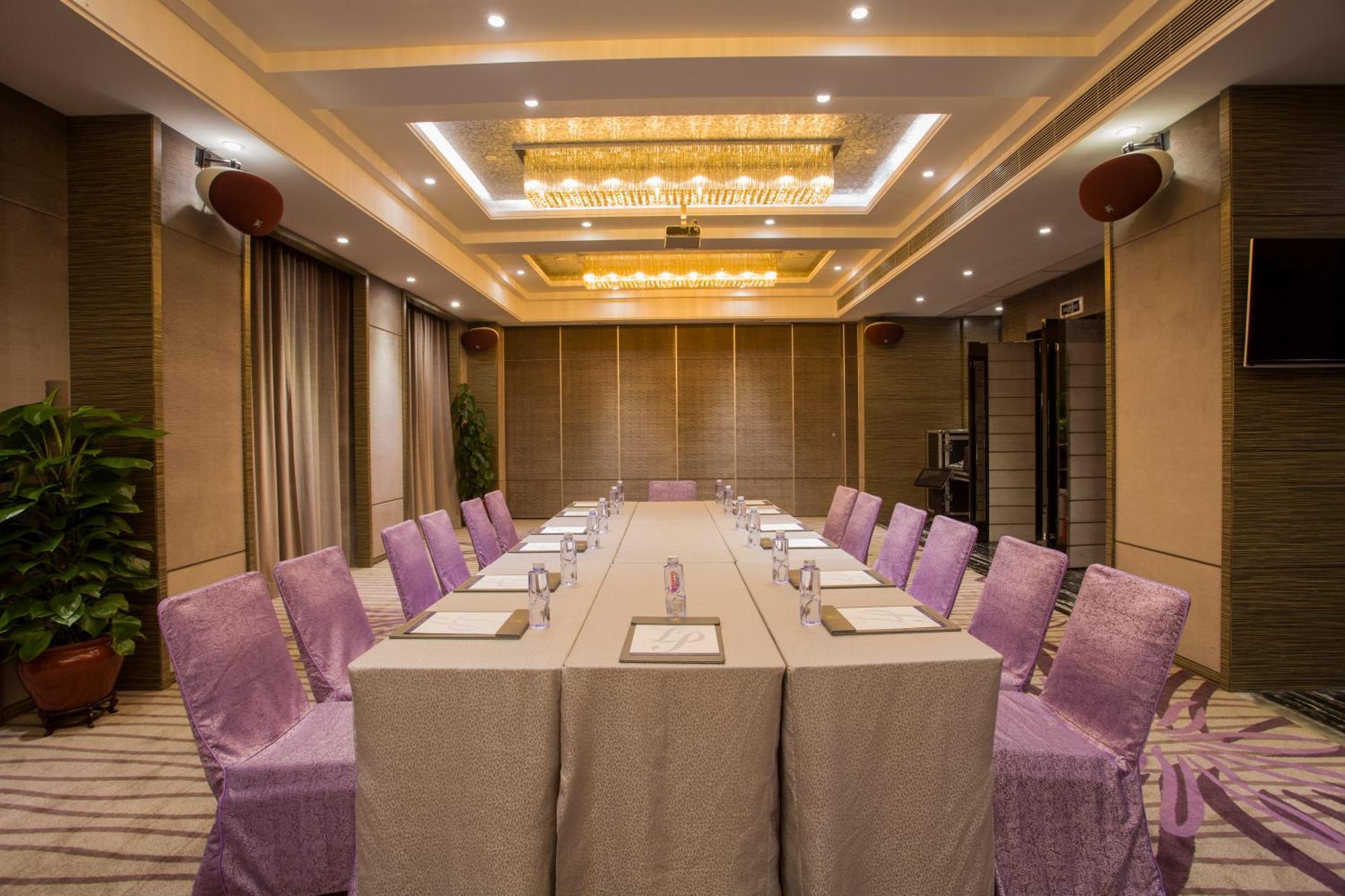 La Perle International Hotel - Free Shuttle Between Hotel And Exhibition Center During Canton Fair & Exhibitor Registration Counter Dış mekan fotoğraf