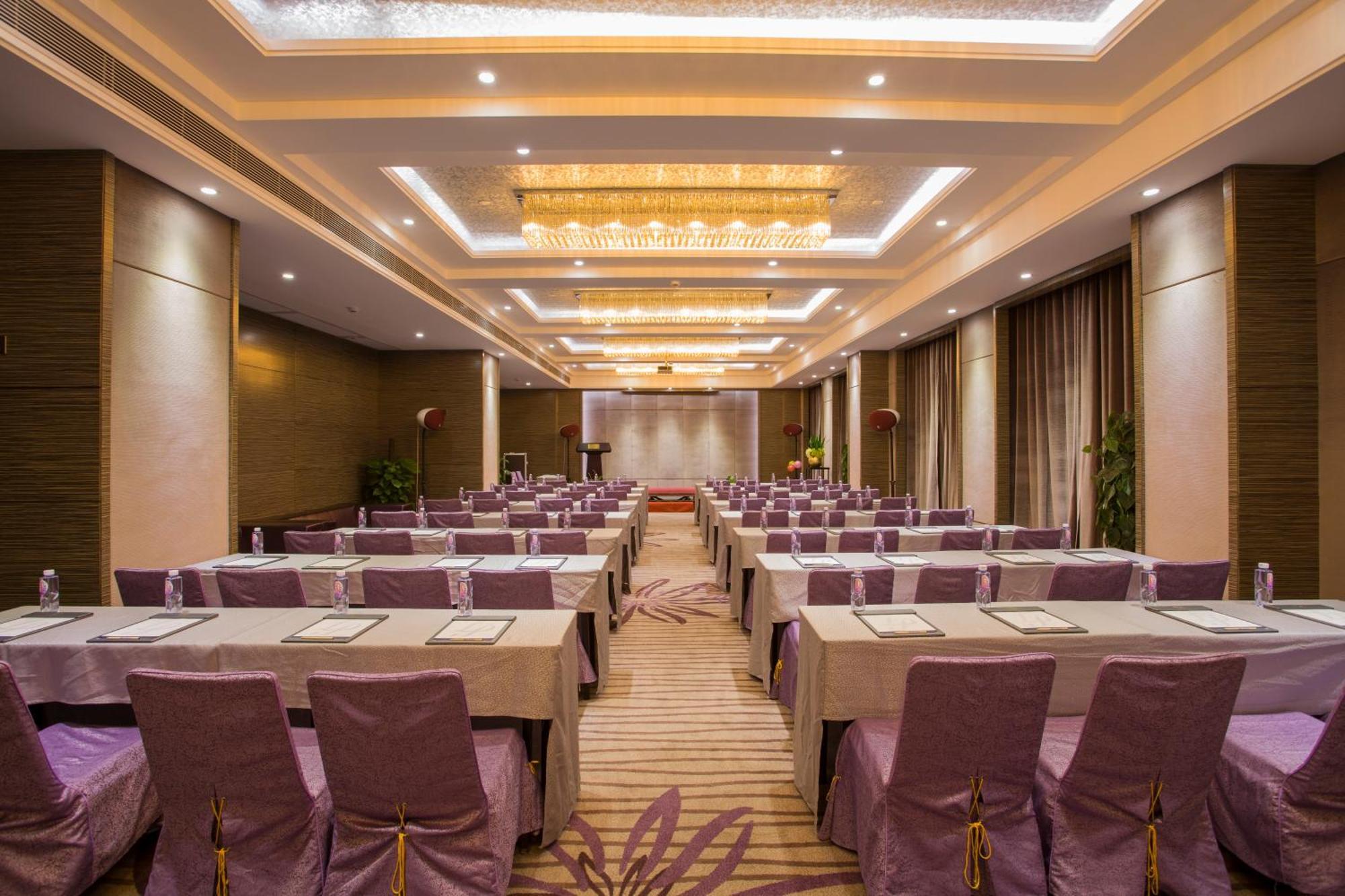 La Perle International Hotel - Free Shuttle Between Hotel And Exhibition Center During Canton Fair & Exhibitor Registration Counter Dış mekan fotoğraf