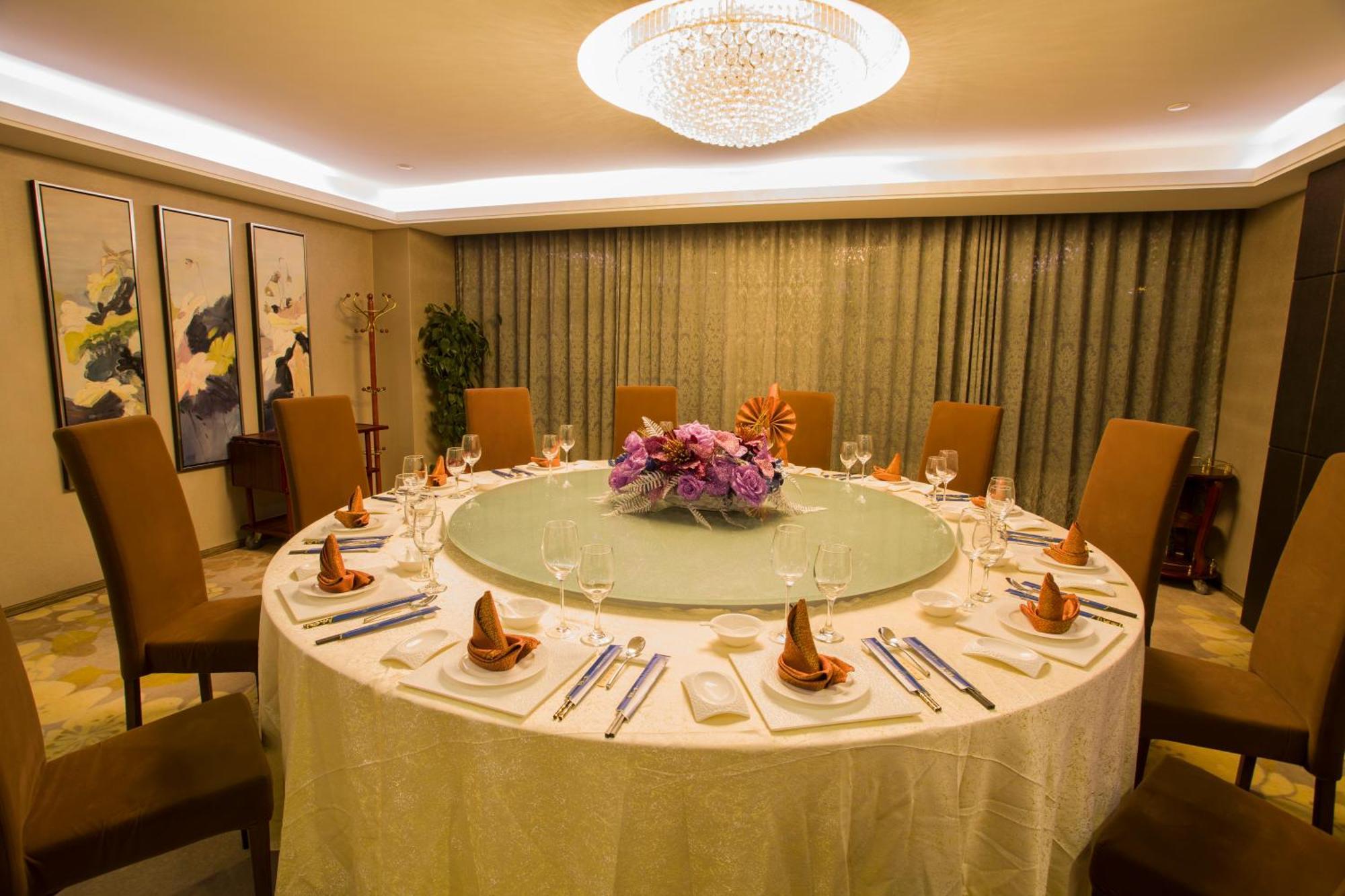 La Perle International Hotel - Free Shuttle Between Hotel And Exhibition Center During Canton Fair & Exhibitor Registration Counter Dış mekan fotoğraf