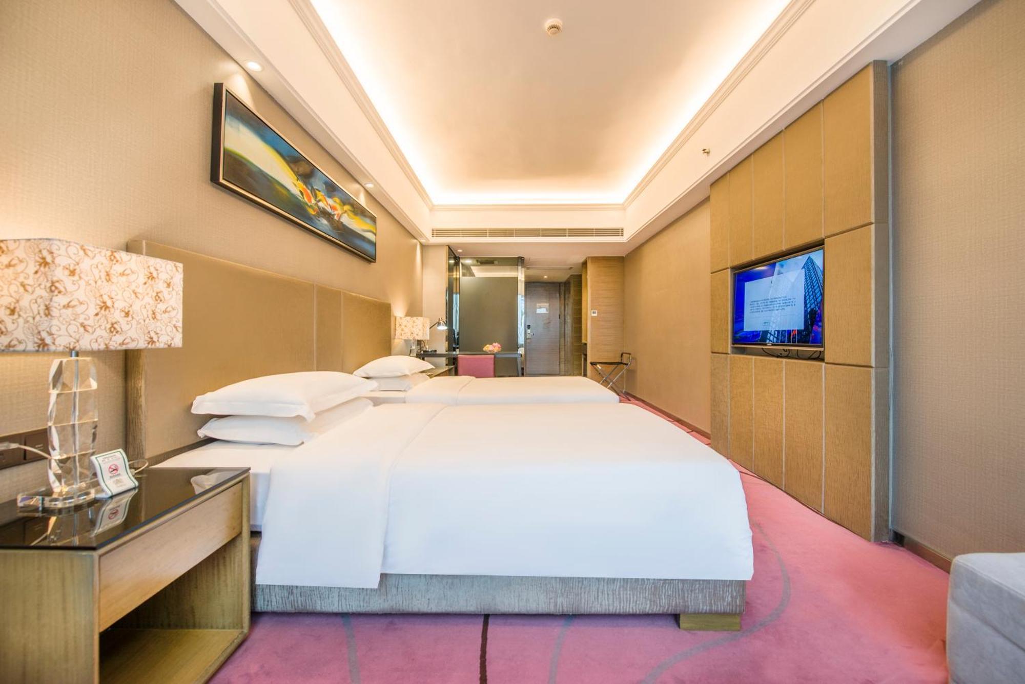 La Perle International Hotel - Free Shuttle Between Hotel And Exhibition Center During Canton Fair & Exhibitor Registration Counter Oda fotoğraf